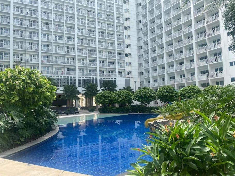 Shore 1 & 3 Residences Moa 1Br With Balcony By Darpm Manila Zewnętrze zdjęcie