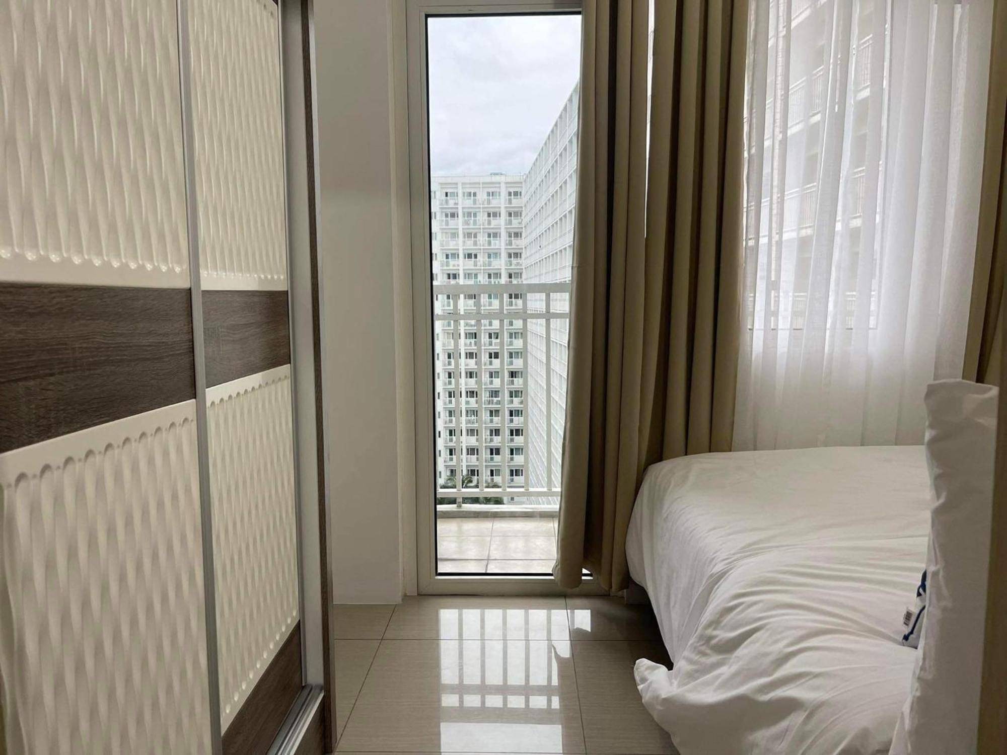 Shore 1 & 3 Residences Moa 1Br With Balcony By Darpm Manila Zewnętrze zdjęcie